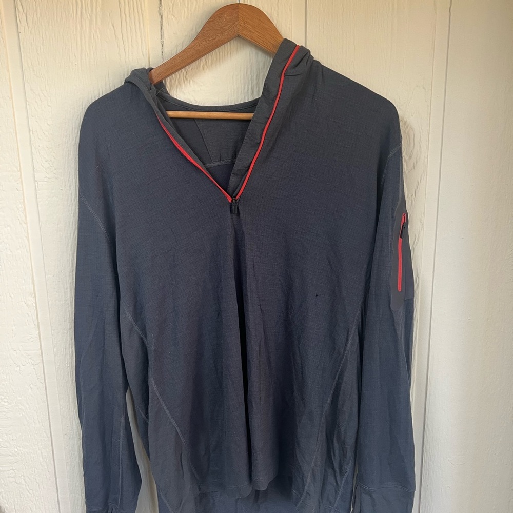 Icebreaker merino 1/4 zip Gray Hoodie with Red Trim